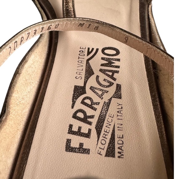 Salvatore Ferragamo Metallic Bronze Leather Strappy Sandals – Size 9B - Picture 2 of 7